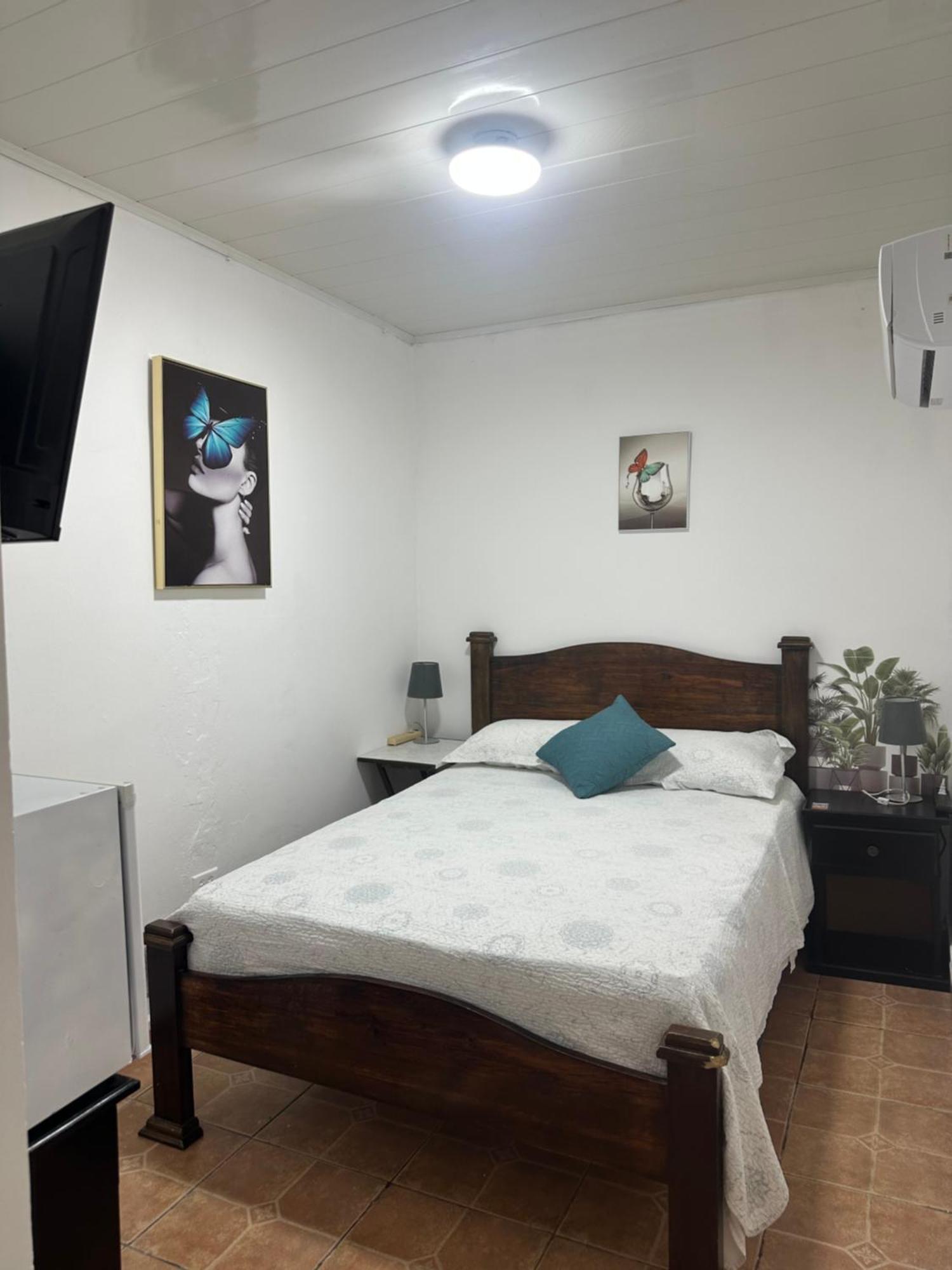 Hostal Compostela Inn David Exterior foto